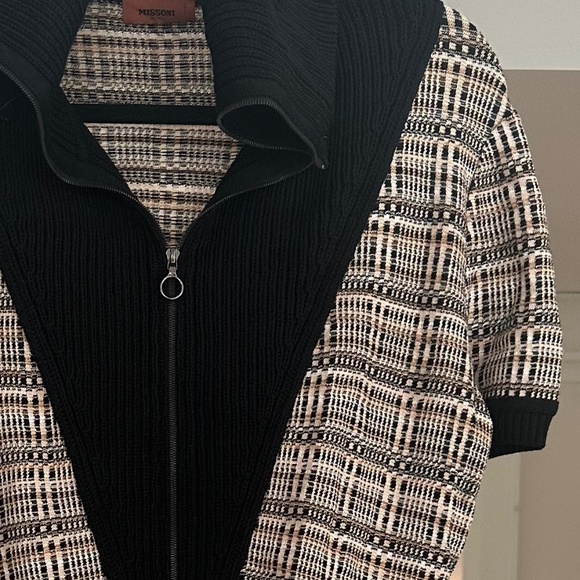 Missoni Knit Short-Sleeve Dress with Zip-Up Wide Neck Collar. Size US 12 (IT 48) - Picture 4 of 12